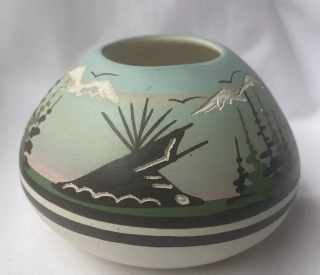 Vintage 1980s Native American Navajo Etched Pottery Small Bowl Vase Signed