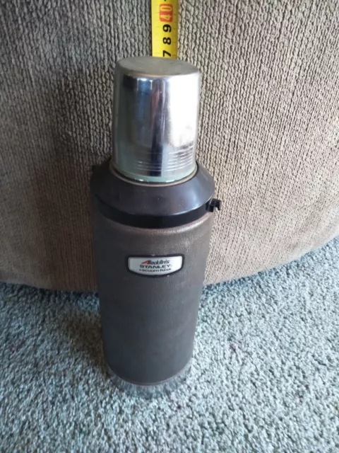 https://www.picclickimg.com/k9MAAOSw5iVlI0c3/VINTAGE-1983-Aladdin-Stanley-Vacuum-Flask-Thermos-A.webp