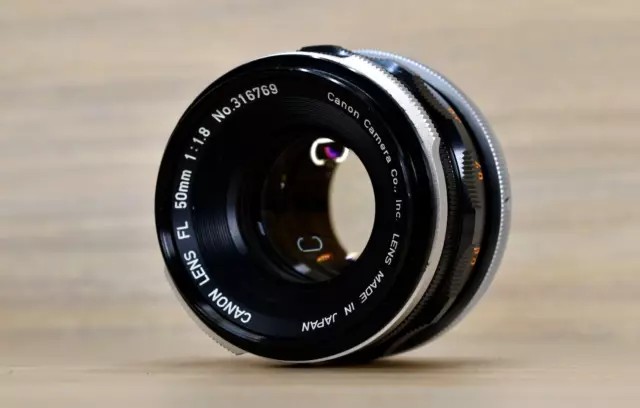 *Lire* [Vendu tel quel] Objectif standard Canon FL 50 mm f1.8 MF du JAPON