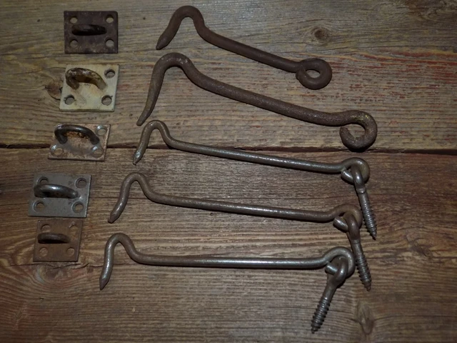Vtg AAFA Lot of 5 ea Rustic HOOKS & CATCH Farm Barn Shed Door Gate Latch SaLvage