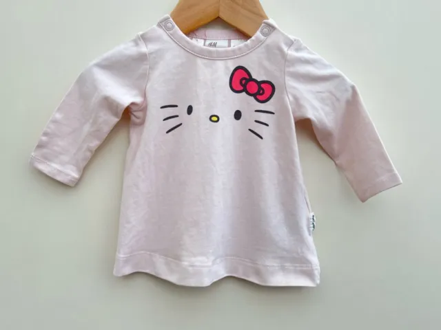 Pacchetto di abbigliamento per bambine età 0-3 mesi Hello Kitty M&S Gap 3
