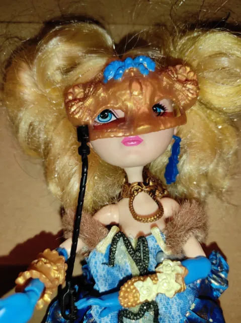 Poupée collector Ever After High Blondie