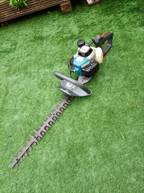 Makita HTR4900 Hedge Trimmer