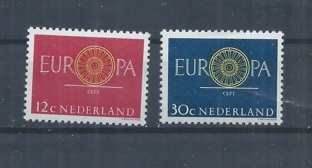 Netherlands stamps.  1960 Europa pair MH SG 900 & 901  (AC606)