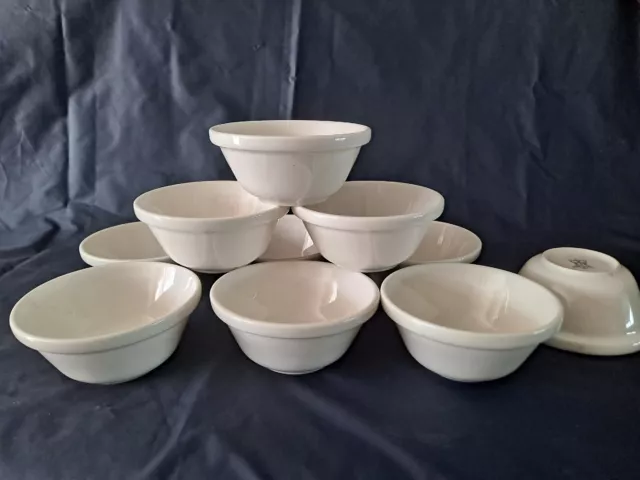 Lot de 9 coupelles - Bols à riz en porcelaine RAK Porcelain Made in UAE