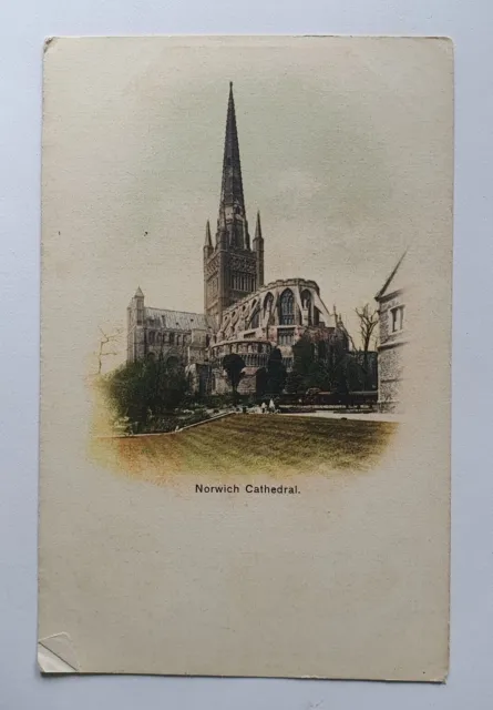 Unposted Vintage Postcard - Norwich Cathedral  #A