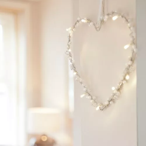 Heart Wreath LED Love Lights – Hanging Decorative Indoor Fairy String Warm White