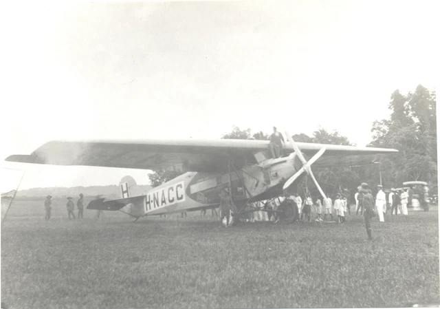 NETHERLANDS AVIATION 9 x OLD PHOTO - FOKKER PLANE - KLM - F/VF - @2