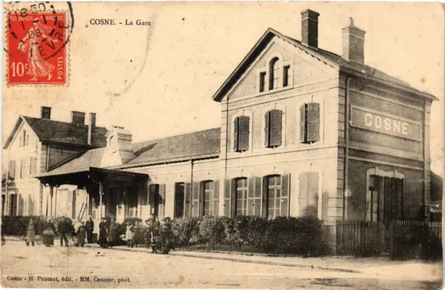 CPA COSNE - La Gare (421037)