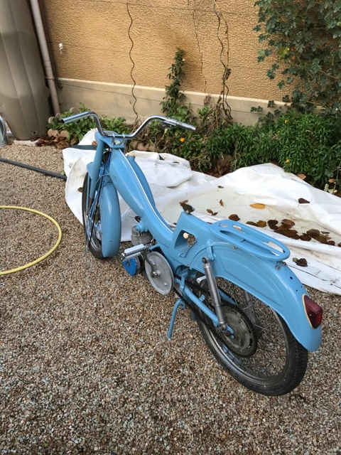 mobylette motobecane av 88