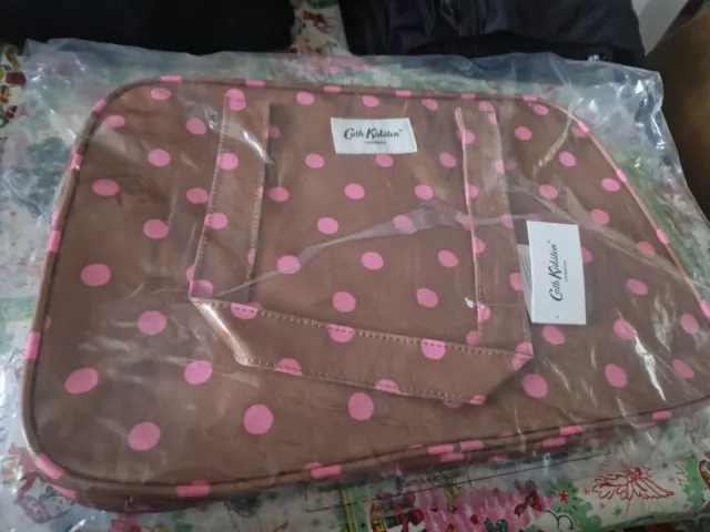 Cath kidston large sales boxy zip bag