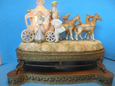 Vintage Capodimonte Style Large Victorian Porcelain And Brass Table-Mantel Lamp