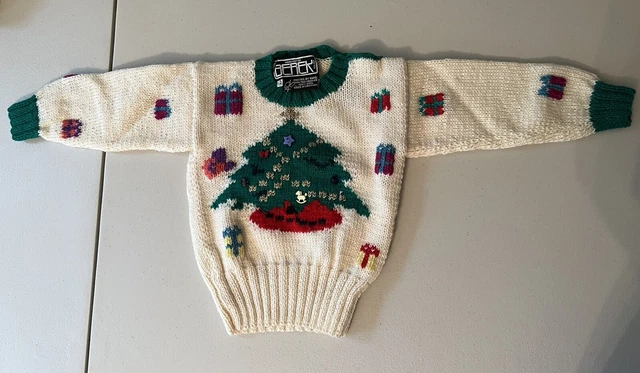 Vintage Berek Christmas Child’s Sweater size 2
