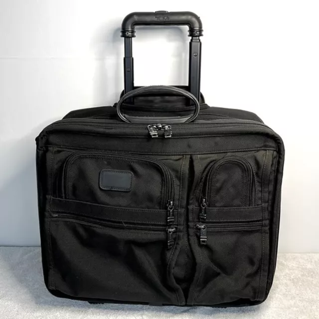 Tumi 2 Wheeled Carry On Case Travel Business Expandable Luggage Briefcase Luxury
