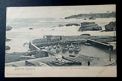 48. Antique Biarritz - typique Le Port des pecheurs CARTE POSTALE Postcard
