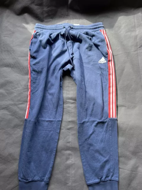 Size L | adidas | Men’s Tricot Tapered 3 Stripe Track Pants | 0V9001