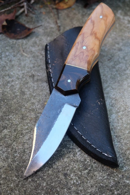 Lot De 19 Couteaux De Chasse/cuisine – Acier Carbone & Manche Bois – Neuf Avec étui