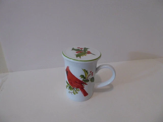 Vintage Williamsburg Holly and Cardinal Mug with Cover, Andrea by Sadek   (S0