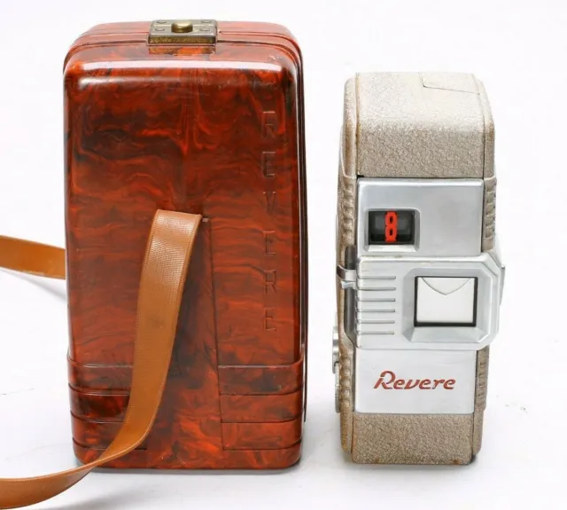 Revere 8 Model 55 Art Deco 8Mm Movie Film Camera W/ Red Bakelite Case