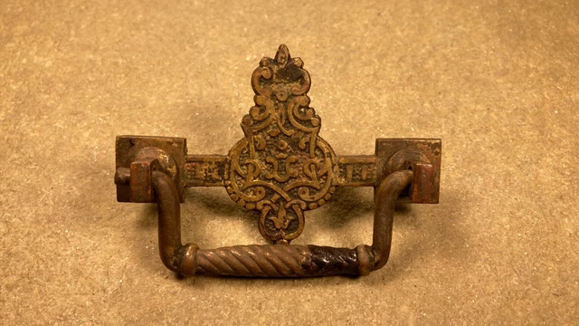 Poignée de tirage antique ornée pièce de rechange victorienne quincaillerie commode 2