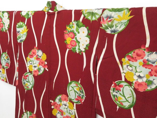 1108T03z590 Antique Japanese Kimono Silk HAORI Dark red Chrysanthemum 2