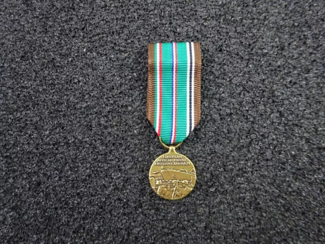 (A19-065) US Orden WWII European African Middle Eastern Medal Miniatur