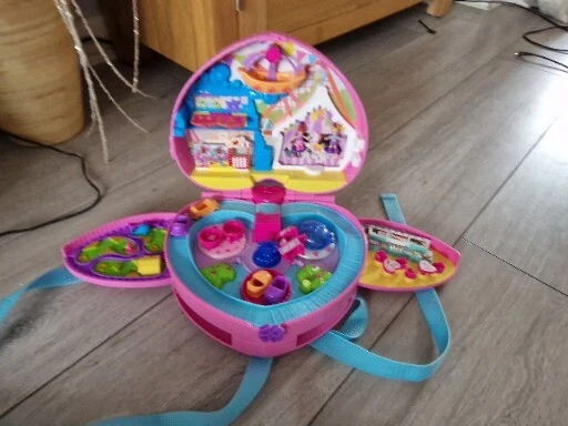 Polly pocket hotsell tiny mighty backpack