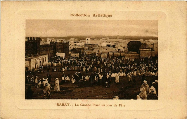 CPA AK Rabat - La Grande Place a Day of Holiday Morocco (963722)