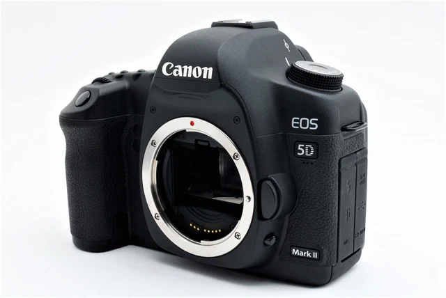 Mint 1617 shots Canon EOS 5D Mark II 21.1MP Digital SLR Camera Body From JAPAN