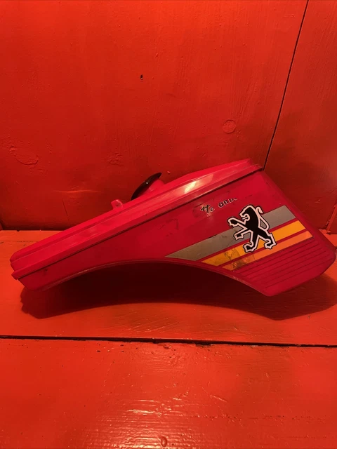 ancien reservoir de mobylette 102 peugeot plastique 1981 deux roues vintage 101?