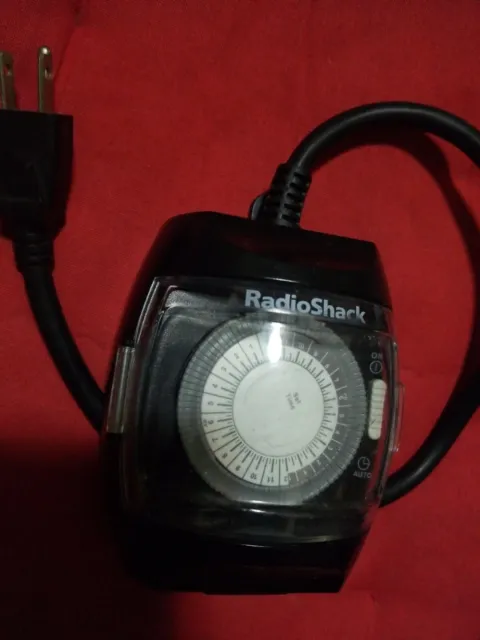 RadioShack Indoor/Outdoor Mechanical Timer 61-267
