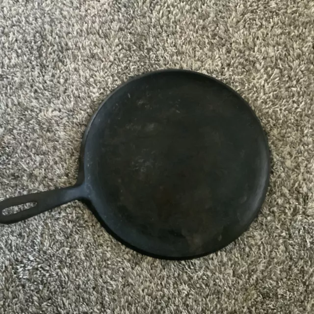 Wagner Ware 10" Cast Iron Griddle Skillet