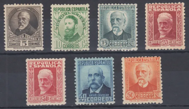 España - Serie Personajes ** 655/661 - Año 1931-1932 - Lujo - Mnh