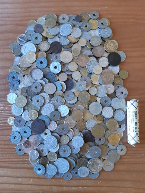 Lot de pièces de monnaies françaises, époques et métaux variés, plus de 2.1 kg