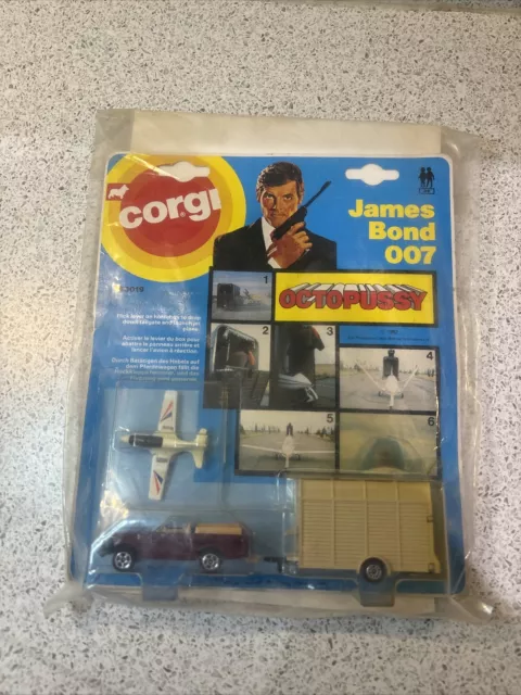 Corgi Junior E3019 James Bond 007 Octopussy Horsebox, Range Rover & Plane Mint