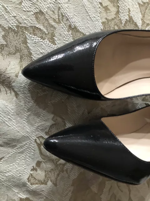 LK Bennett Minu Black Patent Leather Pointy Toe Pumps sz 35 1/2 low Kitten Heel 3