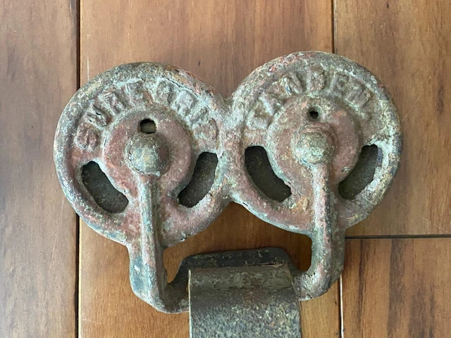 1 Pair of 2 Antique Sure Grip Barn Door Roller Cast Iron with Holders 2