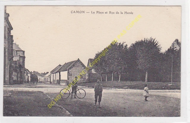 CPA 80450 Camon Place & Street La Herde Animation Edit Caron