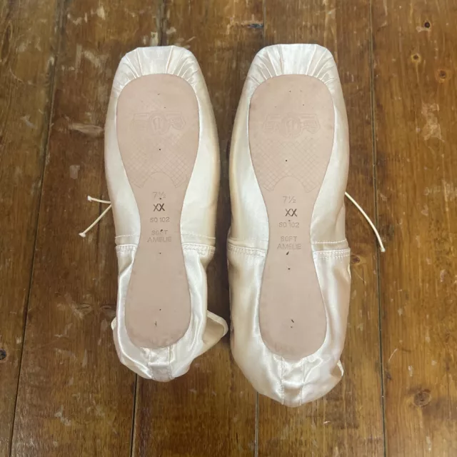 BLOCH S0102L Amelie Soft Pointe Shoe 2