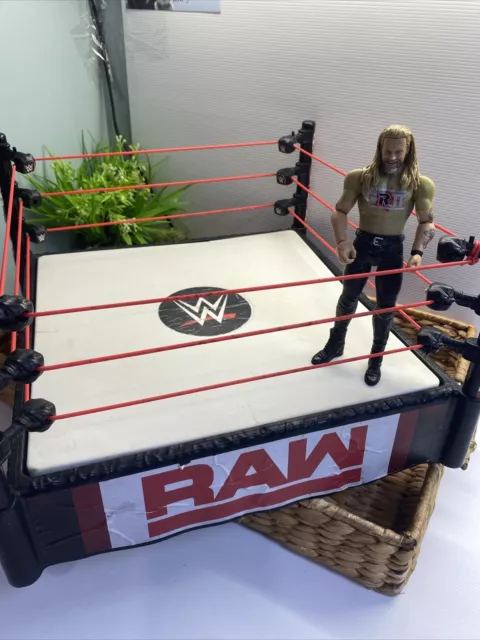WWE WWF Wrestling Ring Raw Smackdown 2010 Mattel Spring Loaded With Edge Doll