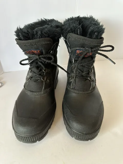 Sorel Women's size 7 black lined faux fur winter snow hiking boots