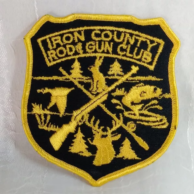 ROD & GUN Club Iron County Yellow & Black Vintage Patch Fishing
