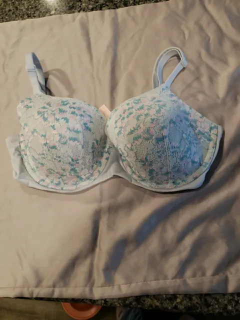 Victoria's Secret 34DD Floral Lace Lined Demi Bra Underwire Blue and Pink  Padde