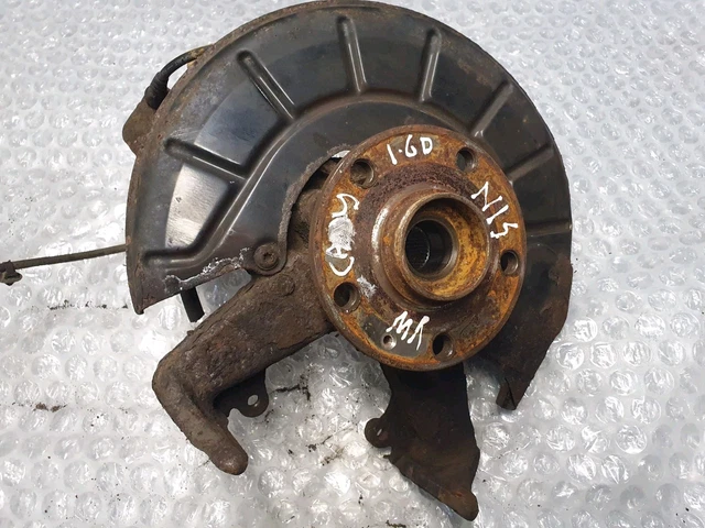 VOLKSWAGEN CADDY MK3 2013 1.6 Diesel Manual Passenger Side Hub £49.99 ...