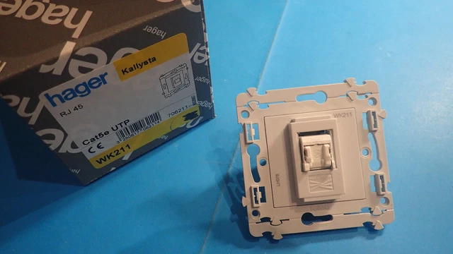 Câble Internet RJ45 Electraline Catégorie 5E UTP - 25 Mètres - Neuf