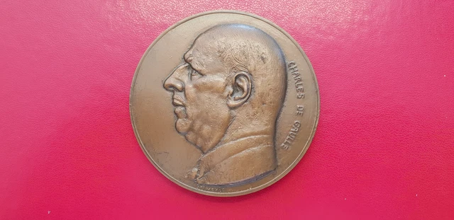 Médaille 68mm Bronze - Charles De Gaulle 18 Juin - Grands Hommes - XXème