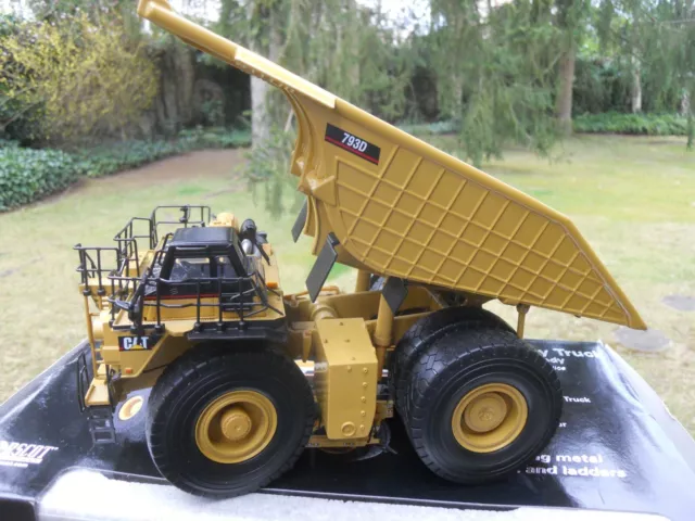 Norscot 55151 Diecast Masters Conrad Nzg  Cat 793D Dumper Rigide Parfait Etat !.