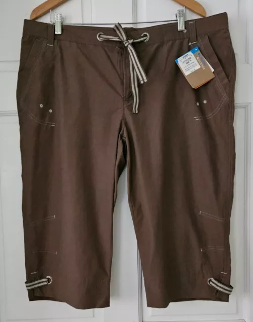 Columbia Pants Womens XL 18" Brown Arch Cape II Clamdigger Capri UHF 15 NWT