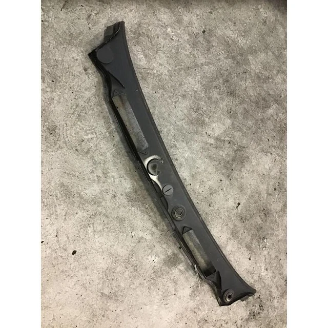 Ammortizzatori Per Bagagliaio Posteriore BMW Serie 1 F20 (2011-2019) - Montanti Automatici A Gas Con Molle, Fibra Di Carbonio Argentata
