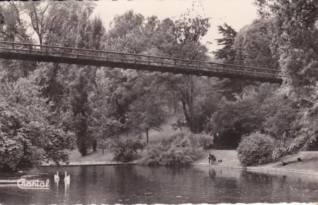 Cpsm Paris Jardin Des Buttes Chaumont Le Lac Et Le Pont Suspendu